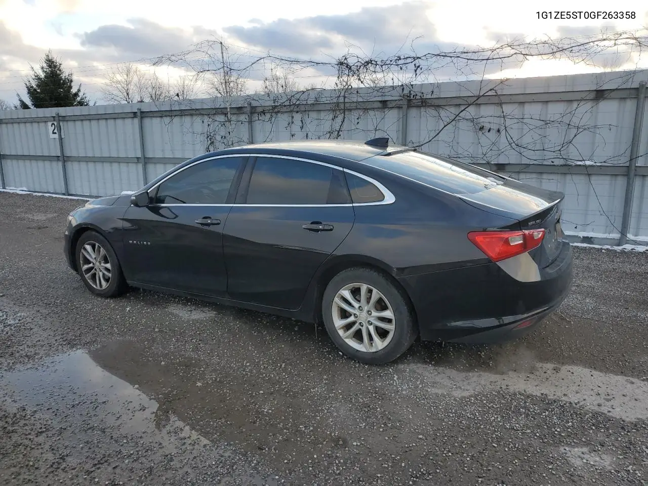 1G1ZE5ST0GF263358 2016 Chevrolet Malibu Lt