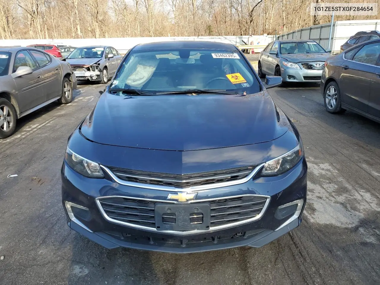 1G1ZE5STXGF284654 2016 Chevrolet Malibu Lt