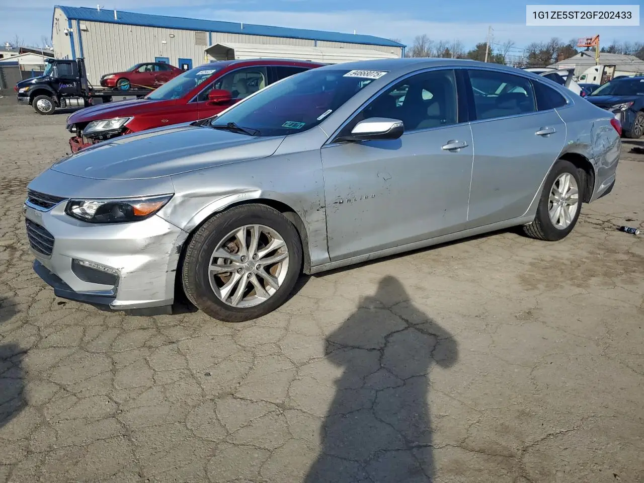 1G1ZE5ST2GF202433 2016 Chevrolet Malibu Lt
