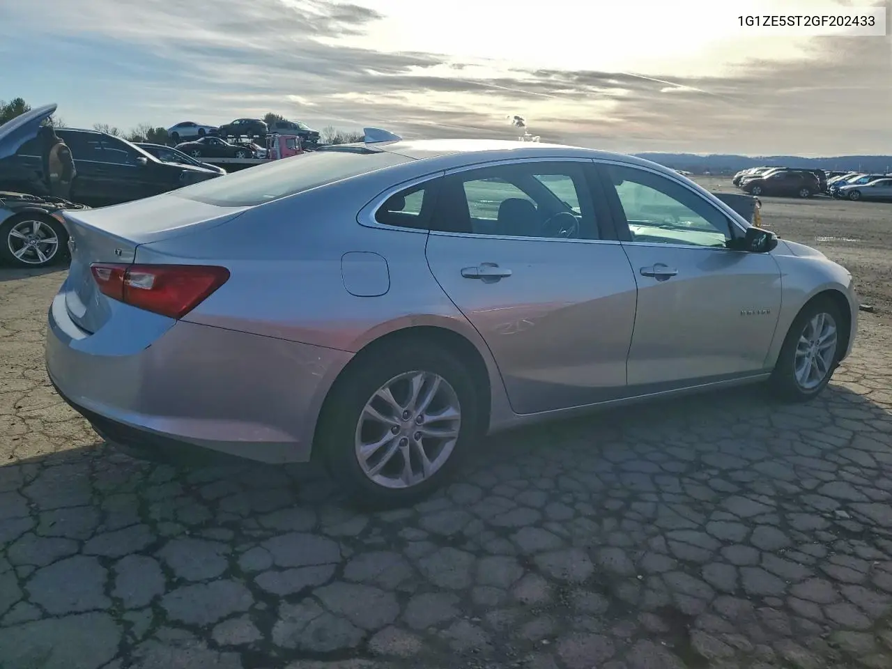 1G1ZE5ST2GF202433 2016 Chevrolet Malibu Lt