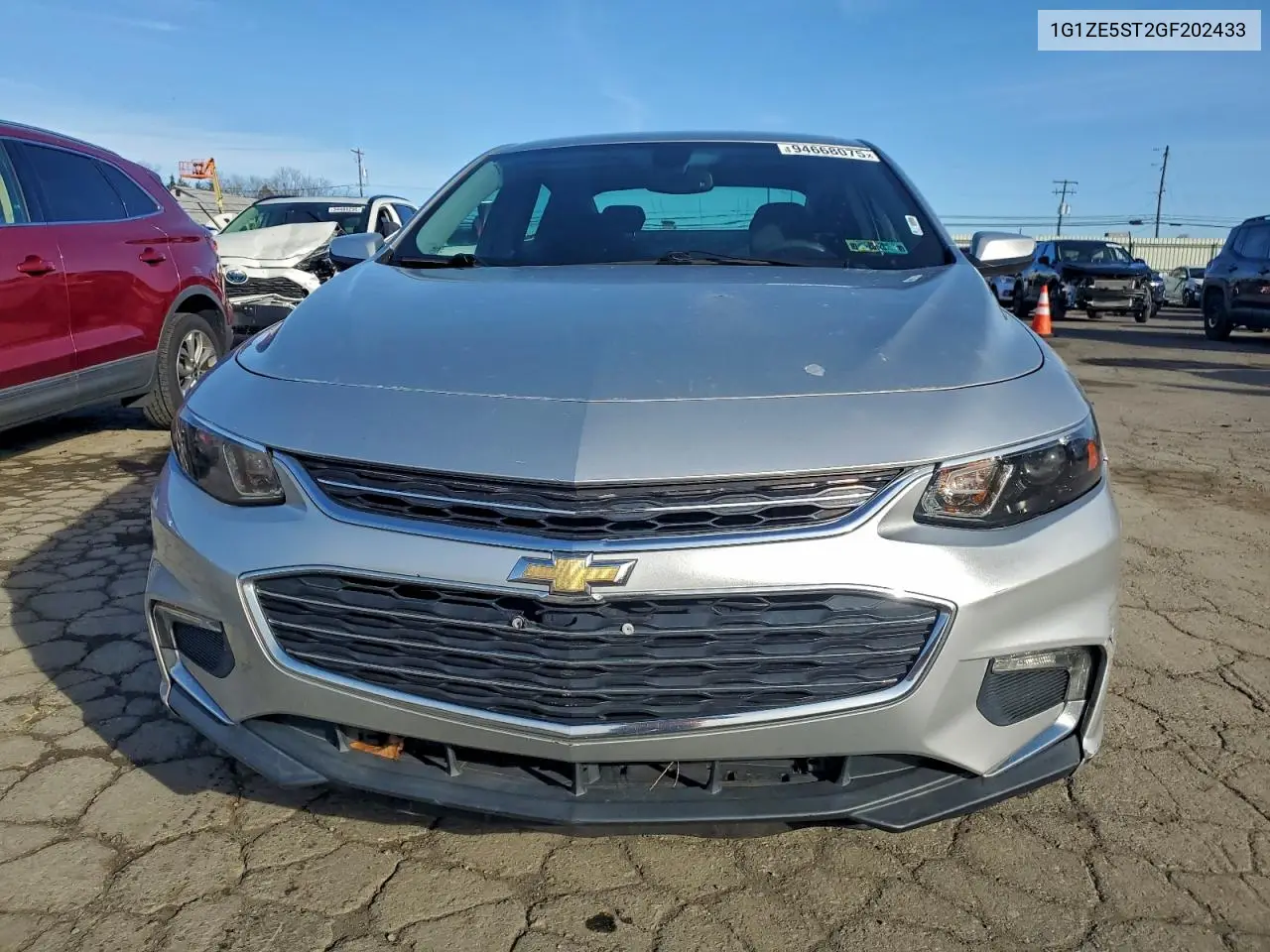 1G1ZE5ST2GF202433 2016 Chevrolet Malibu Lt
