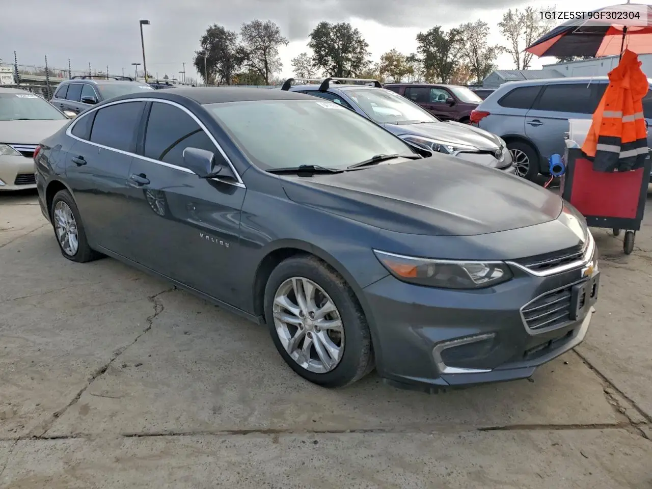 1G1ZE5ST9GF302304 2016 Chevrolet Malibu Lt