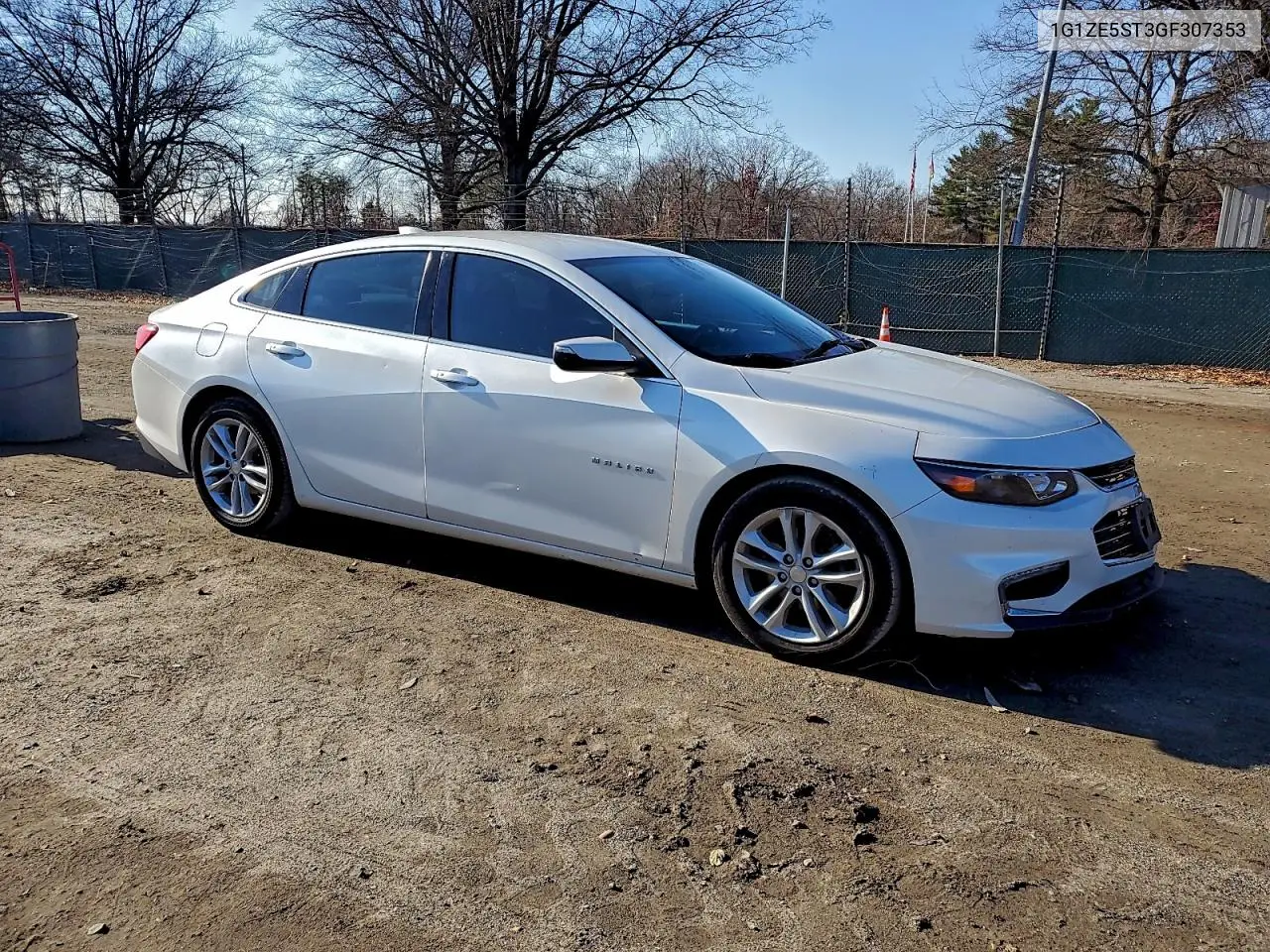 1G1ZE5ST3GF307353 2016 Chevrolet Malibu Lt