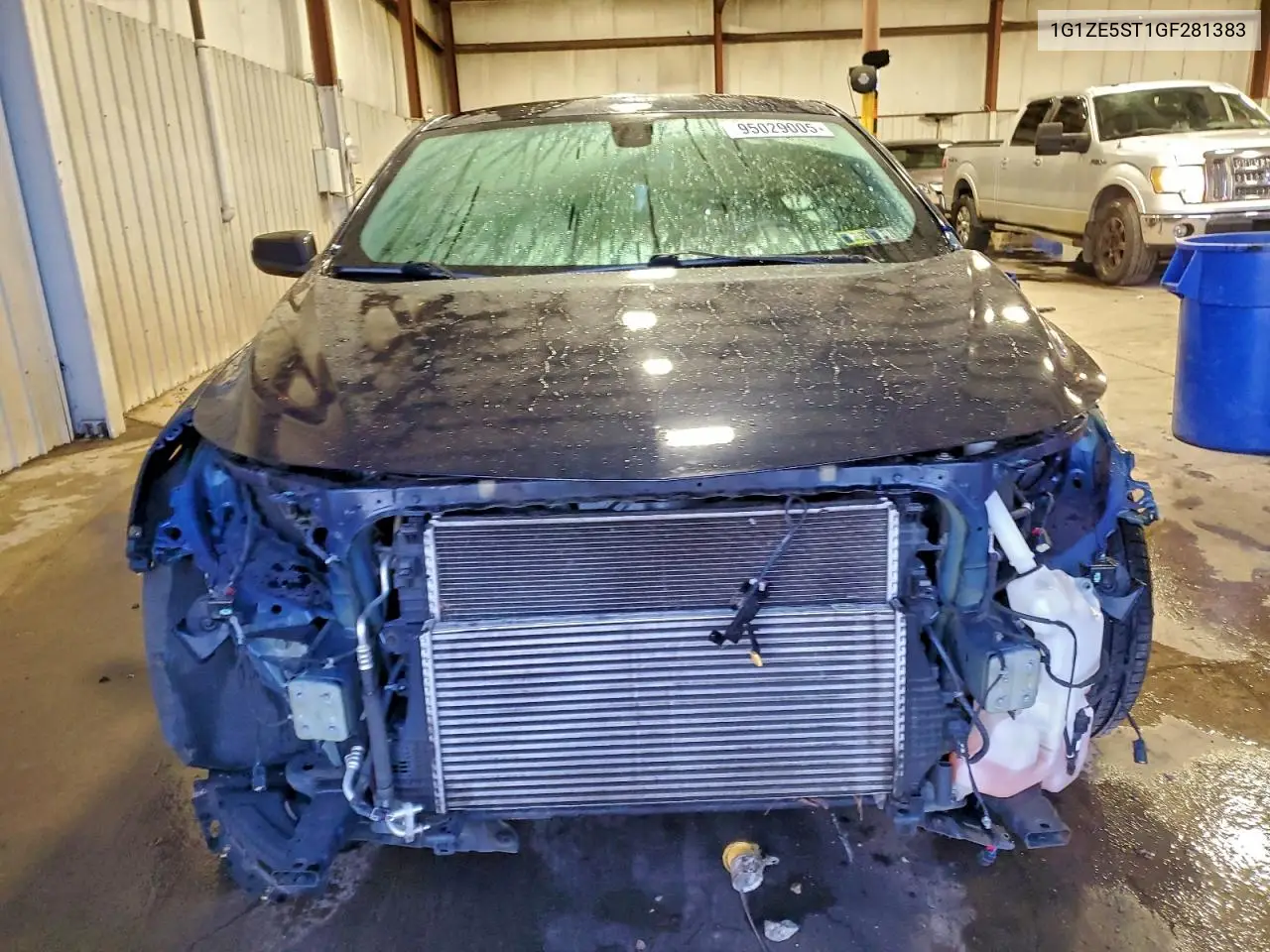 1G1ZE5ST1GF281383 2016 Chevrolet Malibu Lt