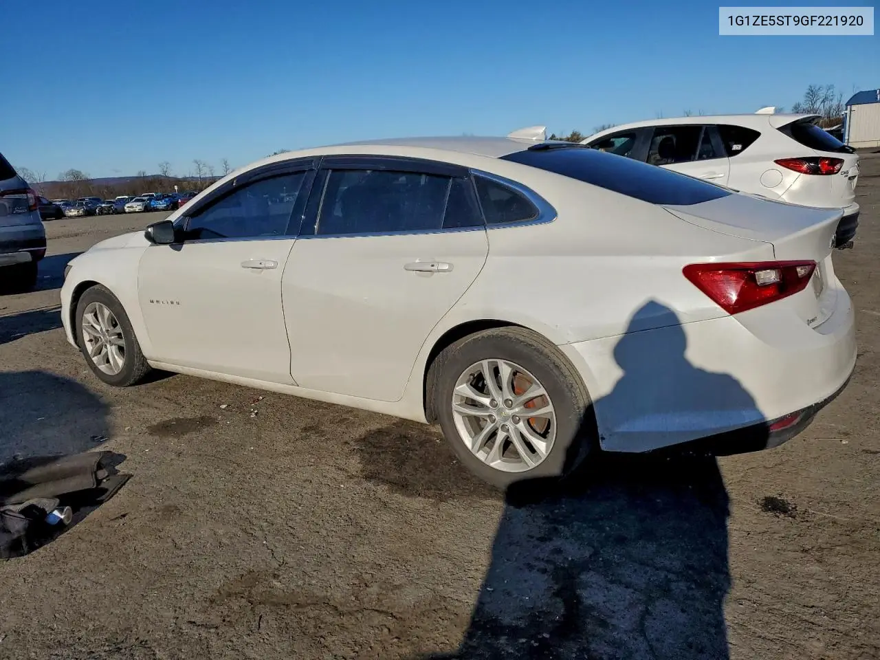 1G1ZE5ST9GF221920 2016 Chevrolet Malibu Lt