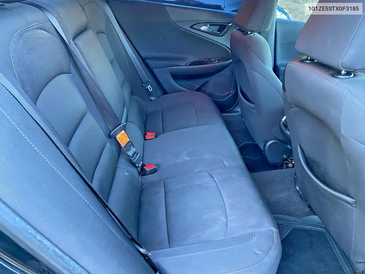 1G1ZE5STXGF3185 2016 Chevrolet Malibu Lt