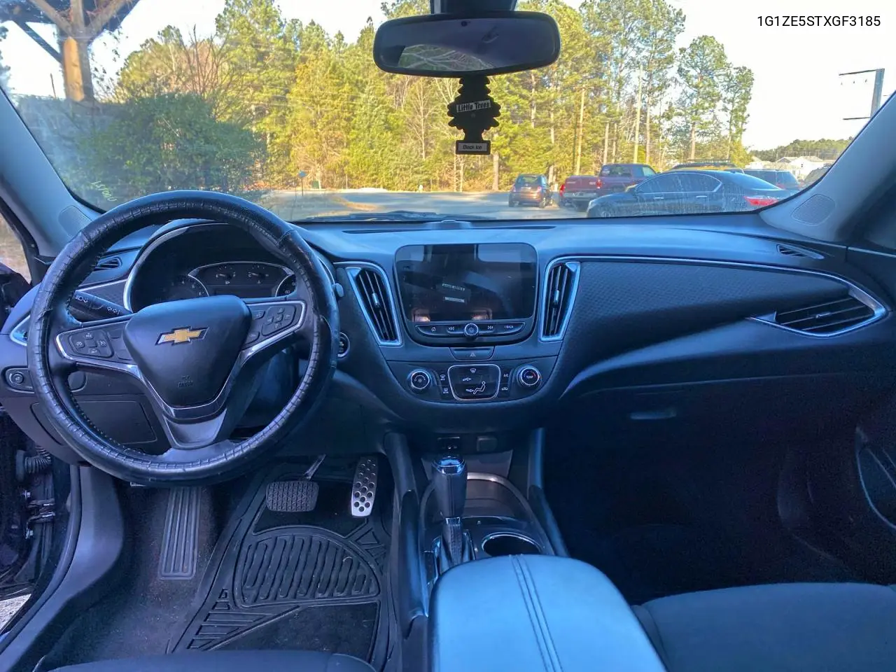 1G1ZE5STXGF3185 2016 Chevrolet Malibu Lt