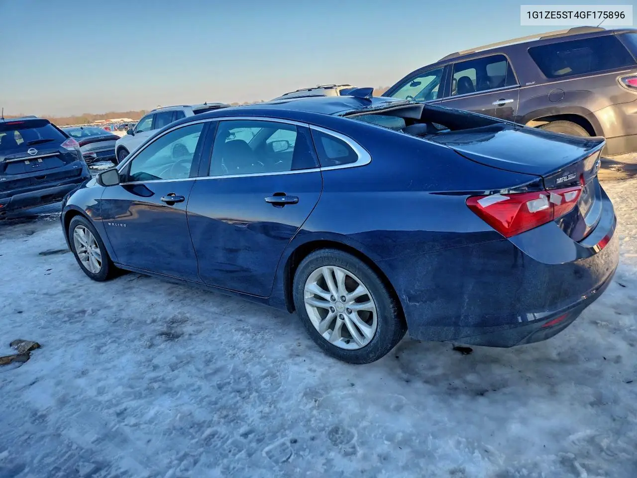 1G1ZE5ST4GF175896 2016 Chevrolet Malibu Lt
