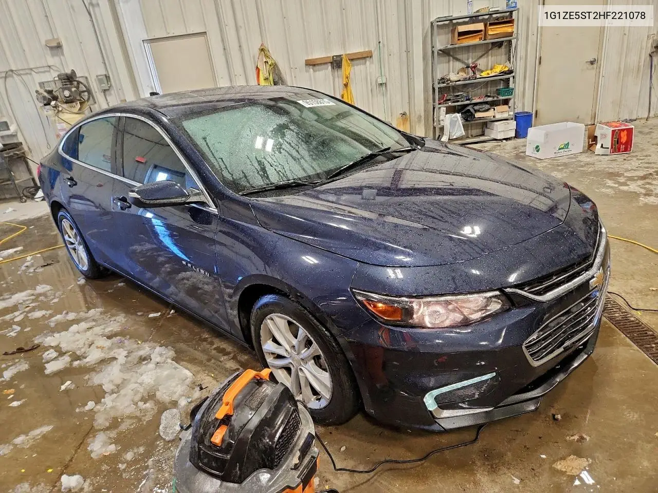 1G1ZE5ST2HF221078 2017 Chevrolet Malibu Lt
