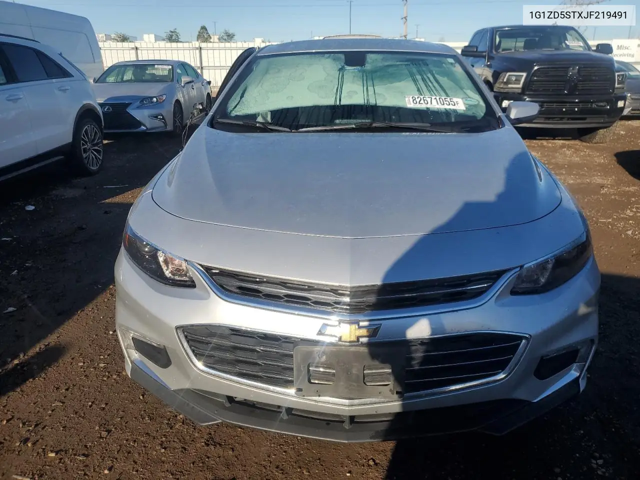 1G1ZD5STXJF219491 2018 Chevrolet Malibu Lt