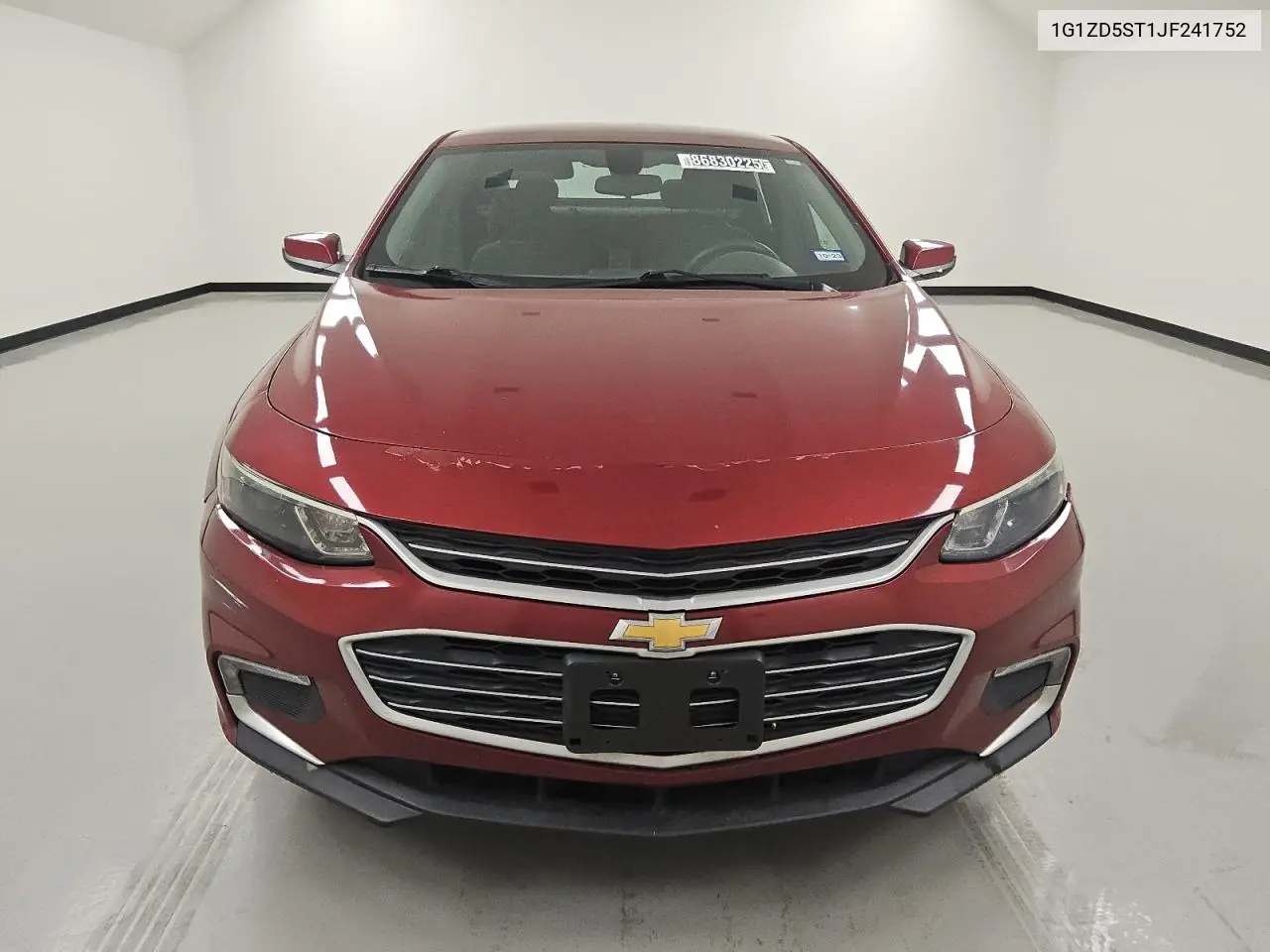 1G1ZD5ST1JF241752 2018 Chevrolet Malibu Lt