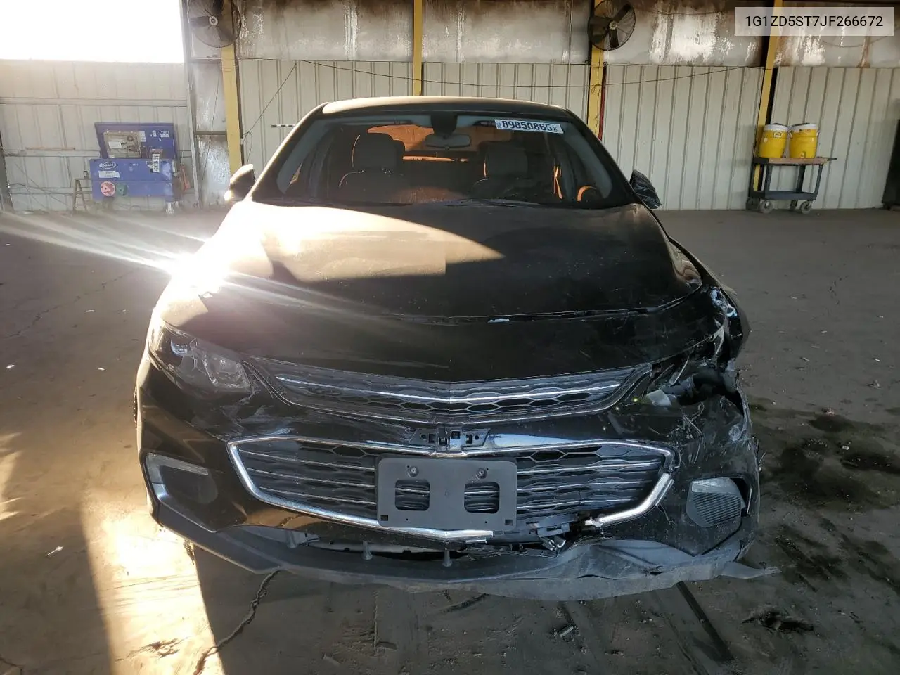 1G1ZD5ST7JF266672 2018 Chevrolet Malibu Lt