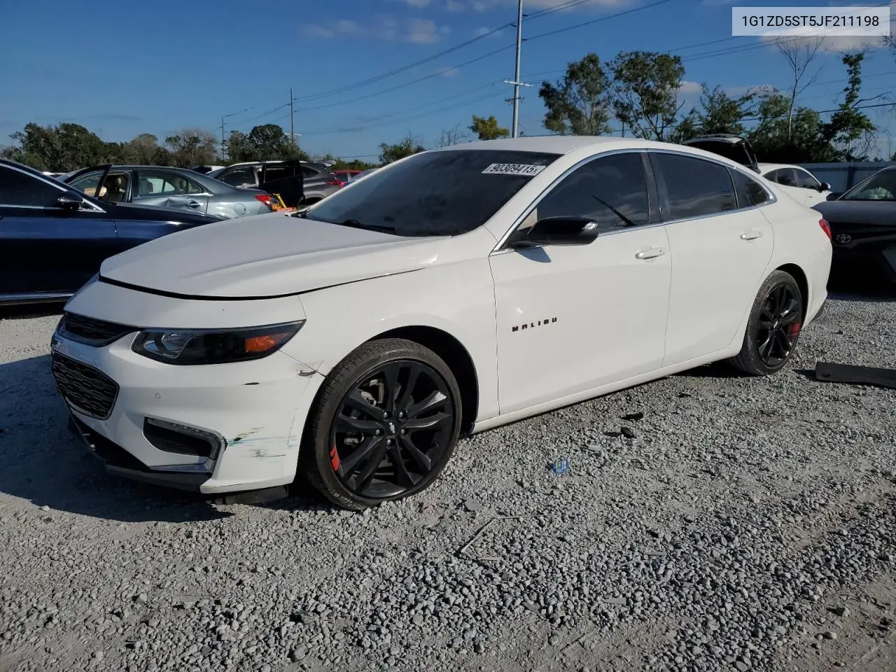 1G1ZD5ST5JF211198 2018 Chevrolet Malibu Lt