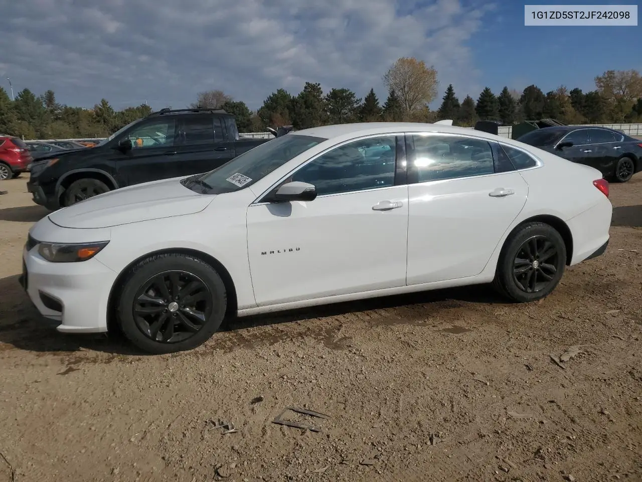 1G1ZD5ST2JF242098 2018 Chevrolet Malibu Lt