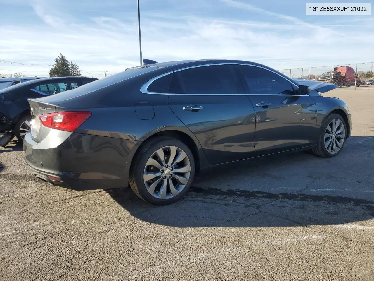 1G1ZE5SXXJF121092 2018 Chevrolet Malibu Premier
