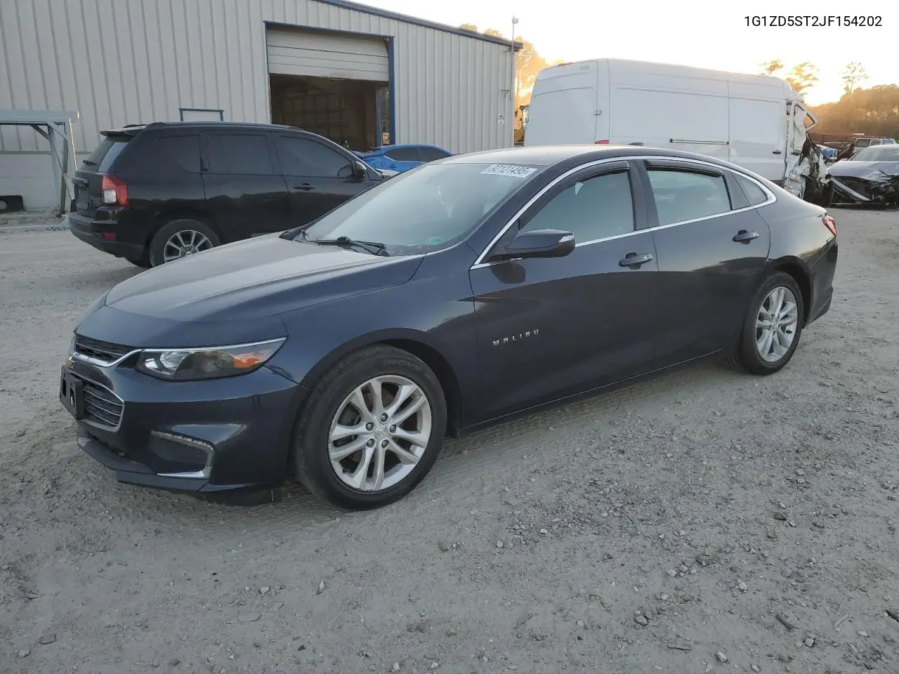 1G1ZD5ST2JF154202 2018 Chevrolet Malibu Lt