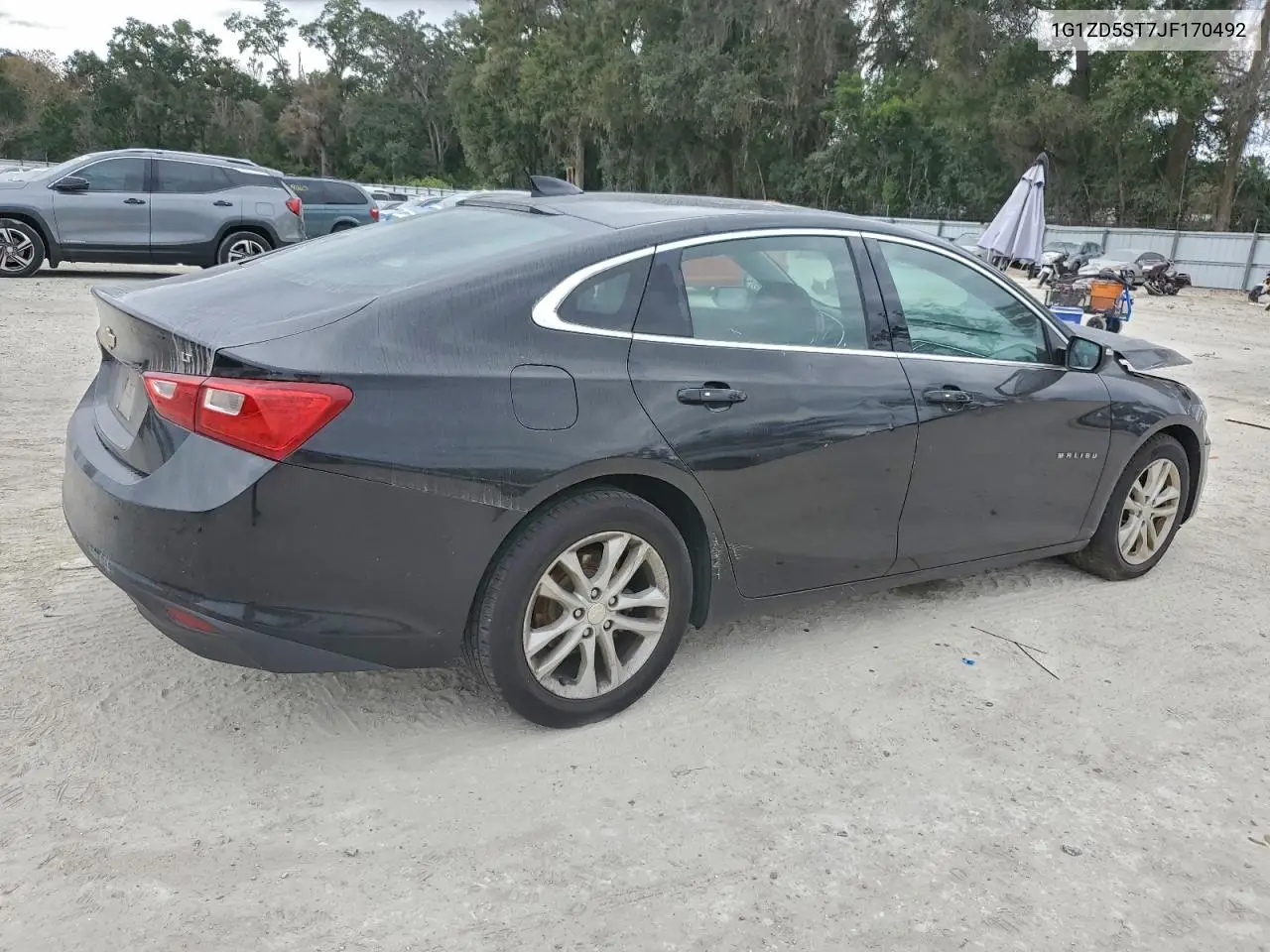 1G1ZD5ST7JF170492 2018 Chevrolet Malibu Lt