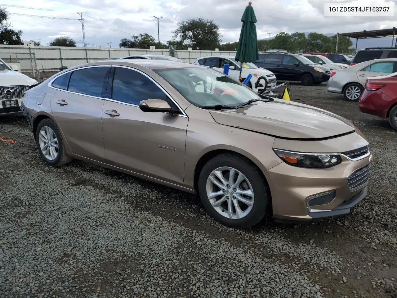 1G1ZD5ST4JF163757 2018 Chevrolet Malibu Lt
