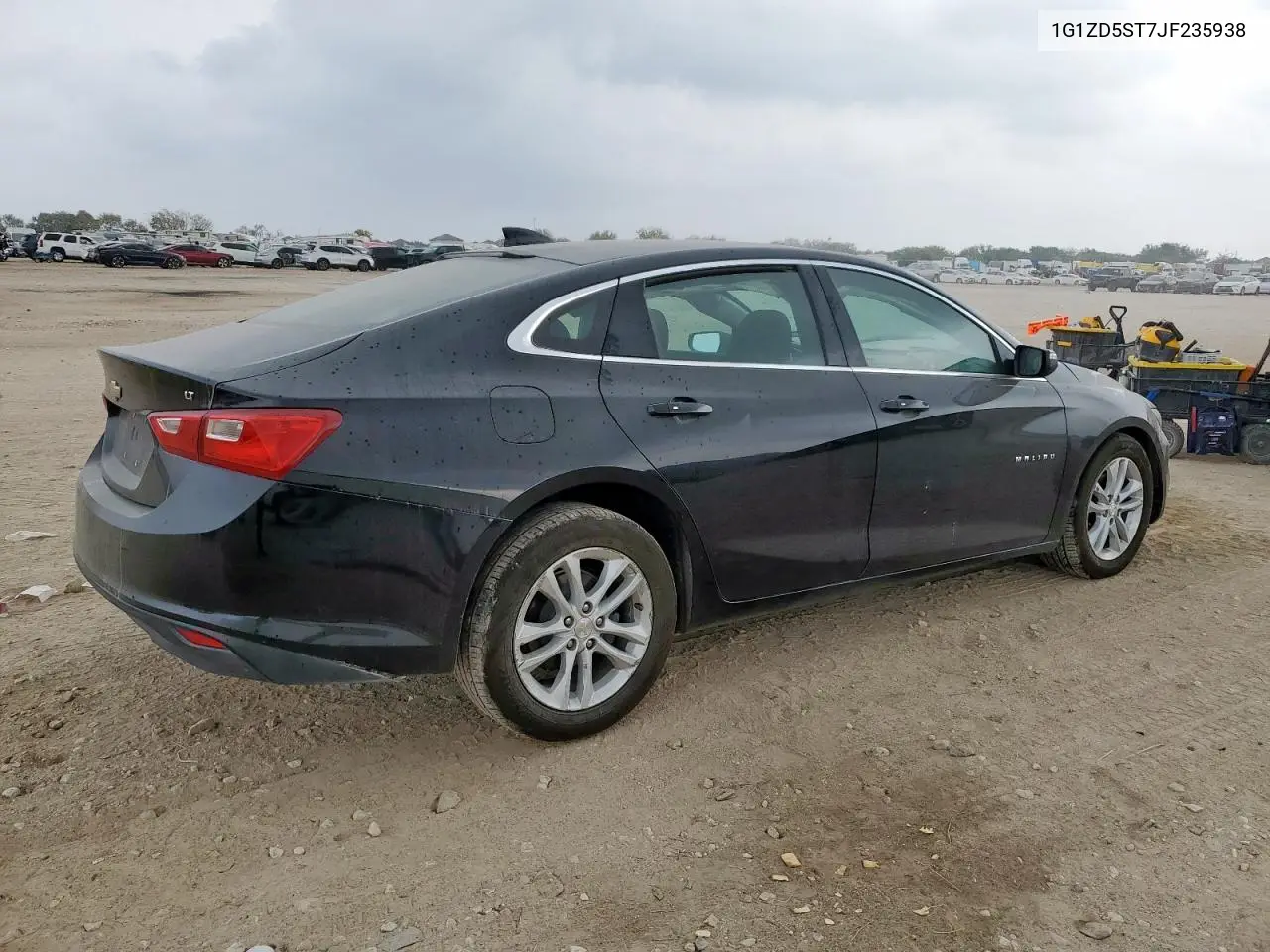 1G1ZD5ST7JF235938 2018 Chevrolet Malibu Lt