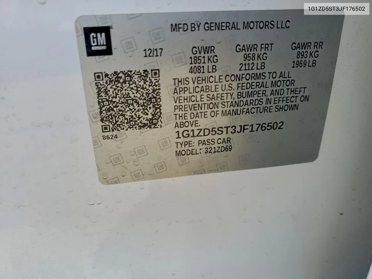 1G1ZD5ST3JF176502 2018 Chevrolet Malibu Lt