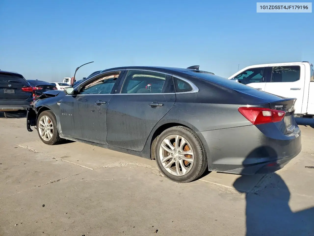 1G1ZD5ST4JF179196 2018 Chevrolet Malibu Lt