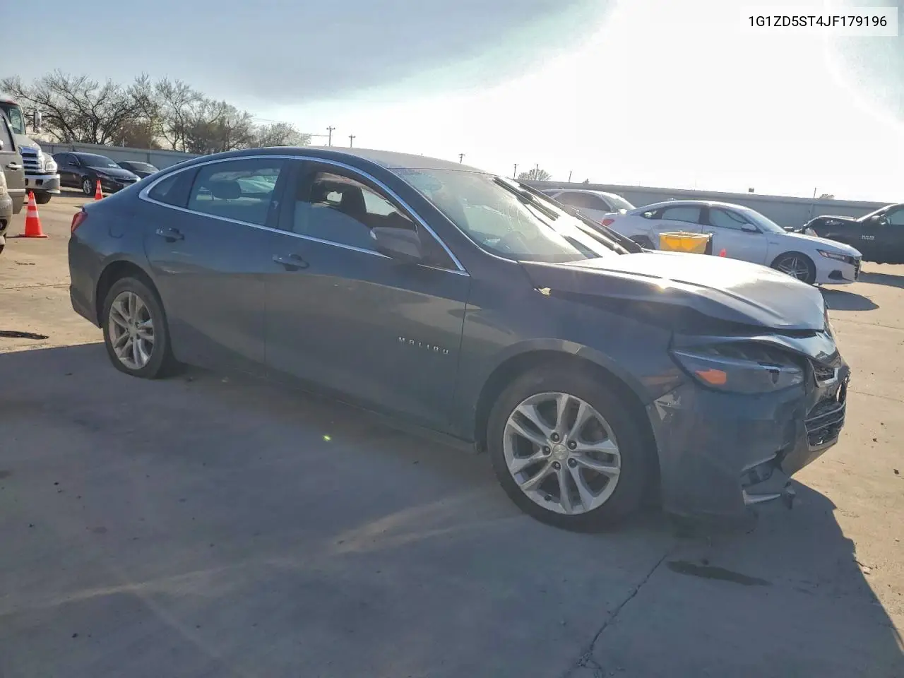 1G1ZD5ST4JF179196 2018 Chevrolet Malibu Lt