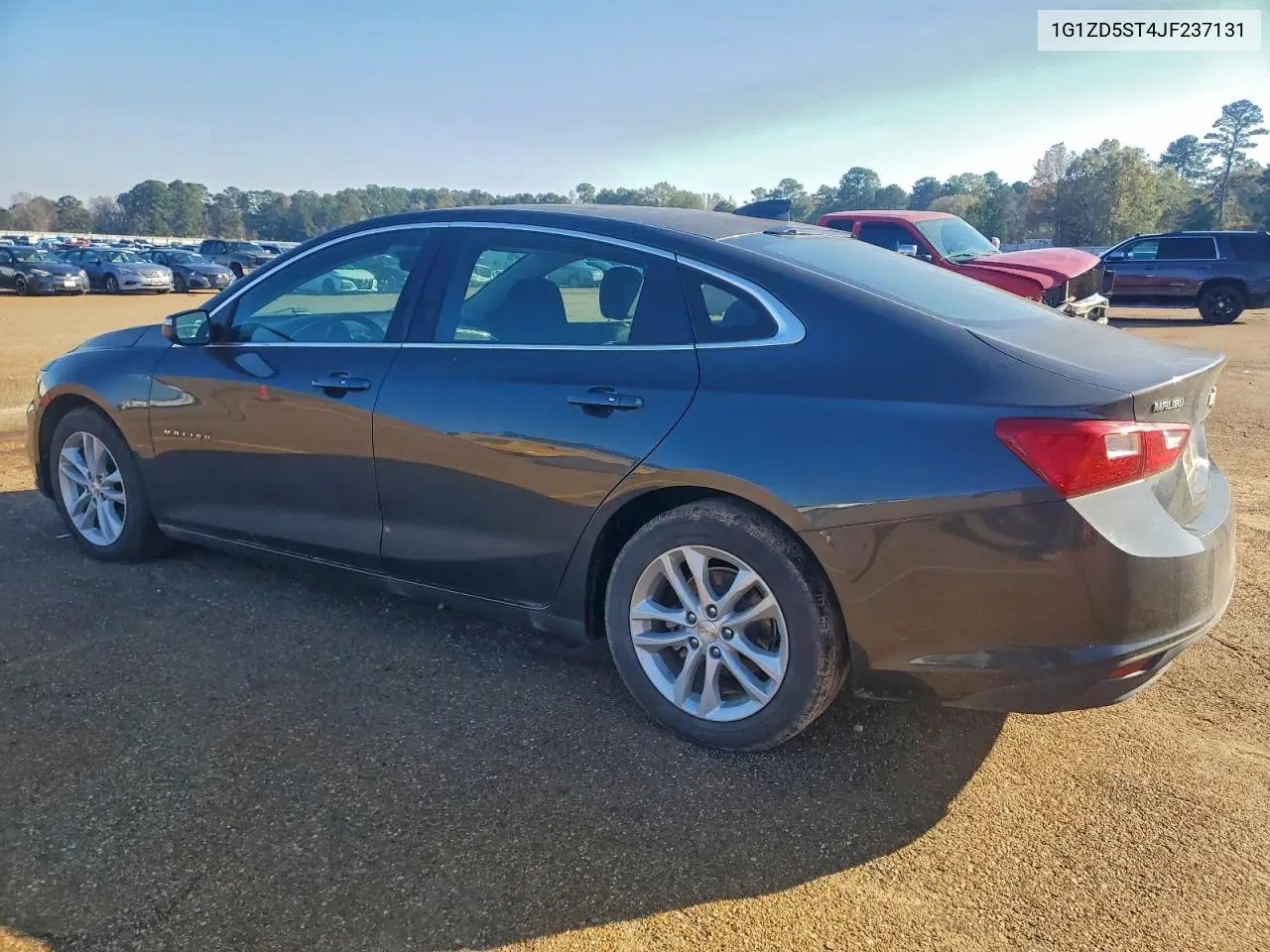 1G1ZD5ST4JF237131 2018 Chevrolet Malibu Lt