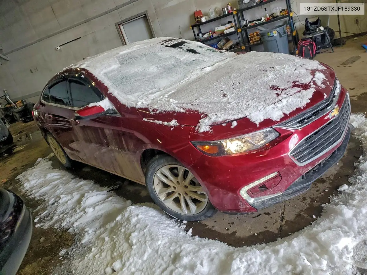 1G1ZD5STXJF189330 2018 Chevrolet Malibu Lt