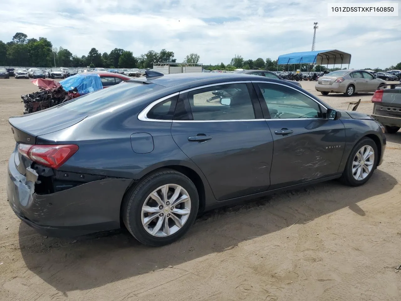 1G1ZD5STXKF160850 2019 Chevrolet Malibu Lt