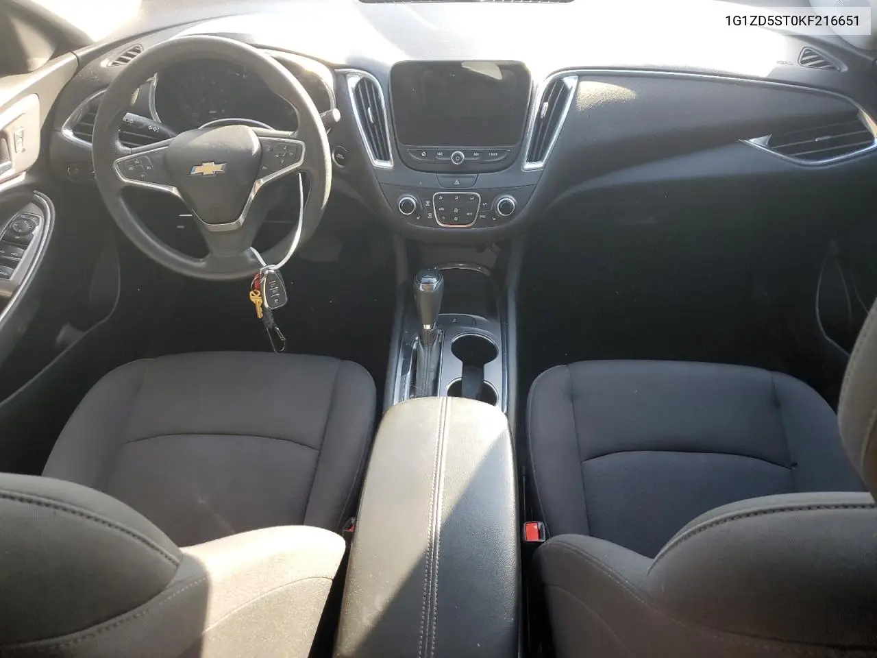 1G1ZD5ST0KF216651 2019 Chevrolet Malibu Lt