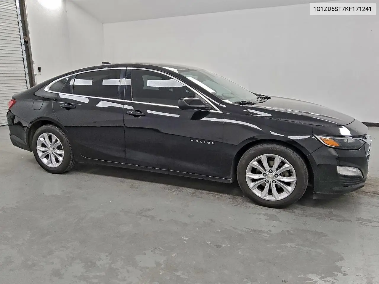 1G1ZD5ST7KF171241 2019 Chevrolet Malibu Lt