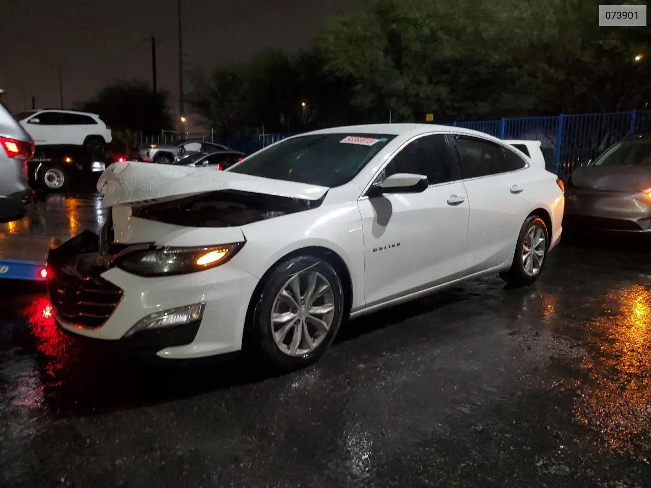 073901 2020 Chevrolet Malibu Lt
