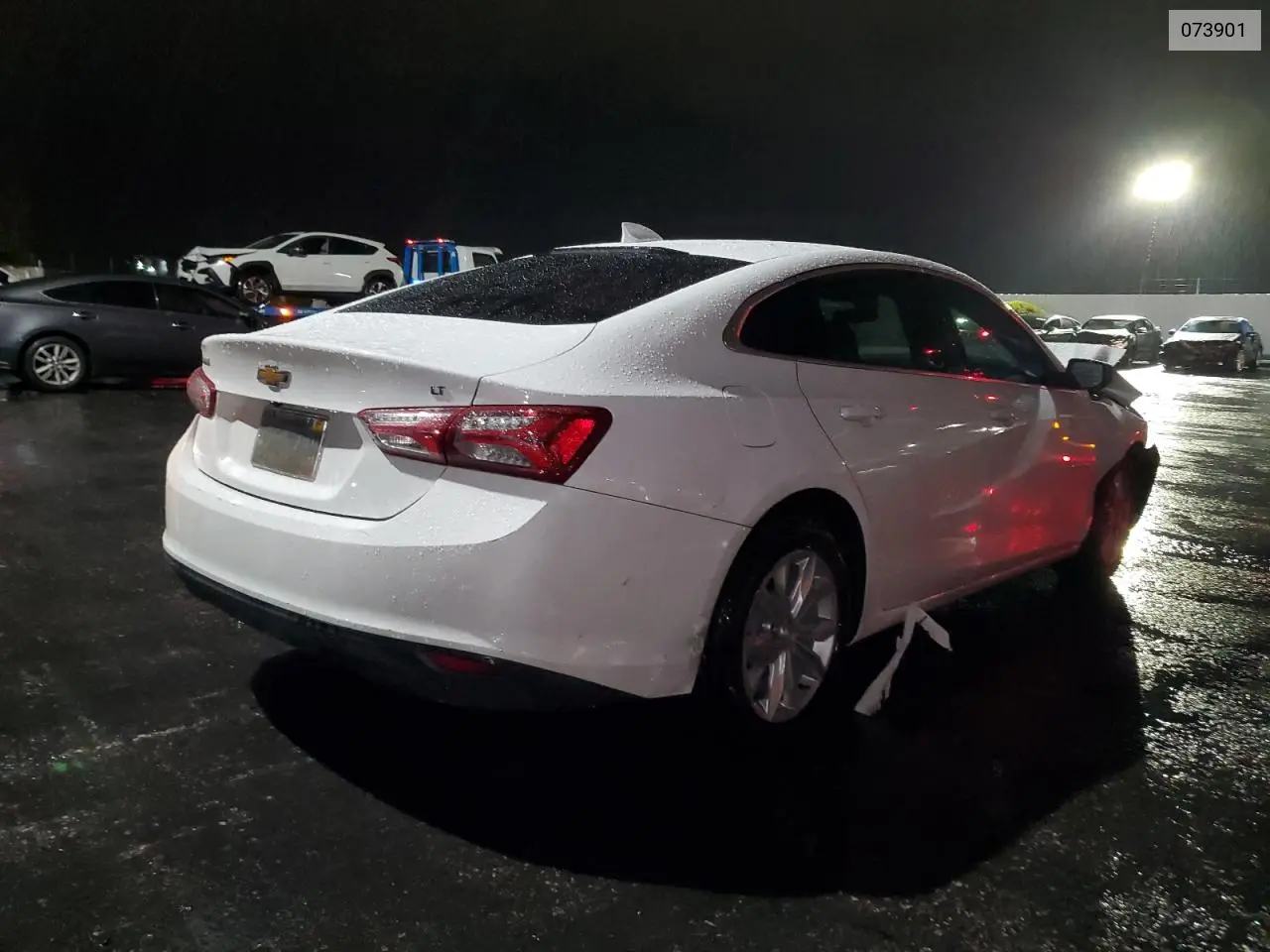 073901 2020 Chevrolet Malibu Lt