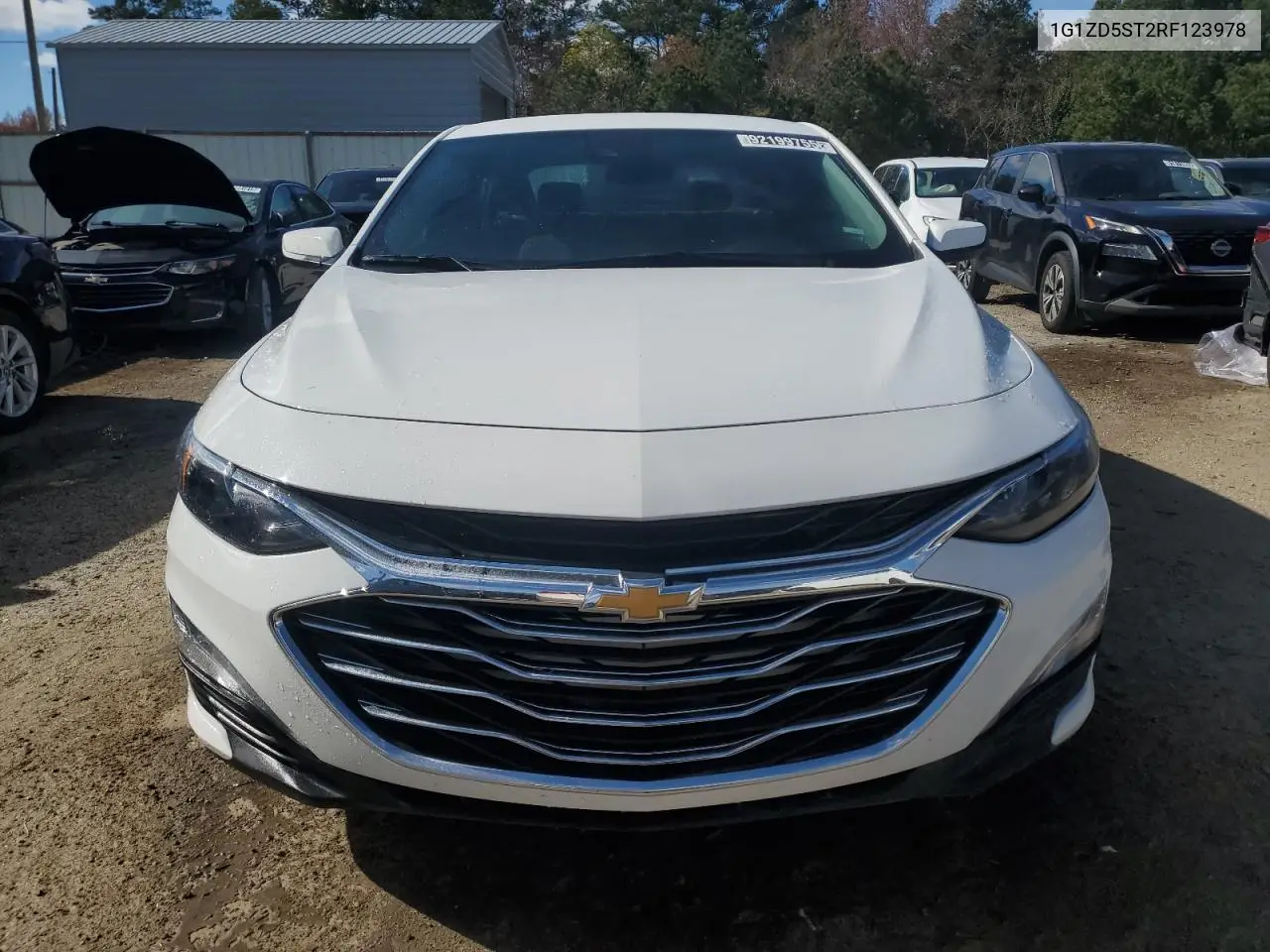 1G1ZD5ST2RF123978 2024 Chevrolet Malibu Lt