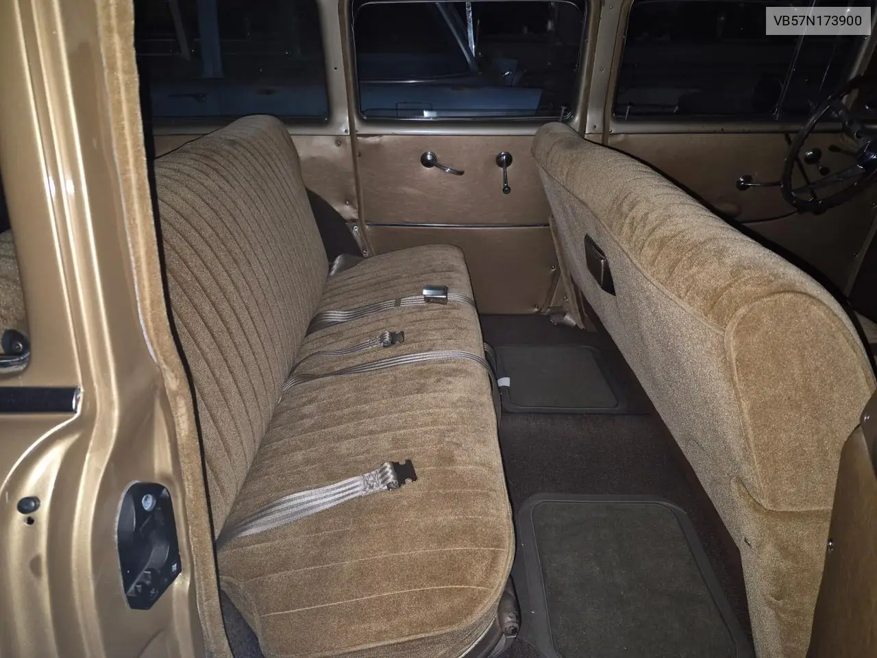 VB57N173900 1957 Chevrolet Wagon