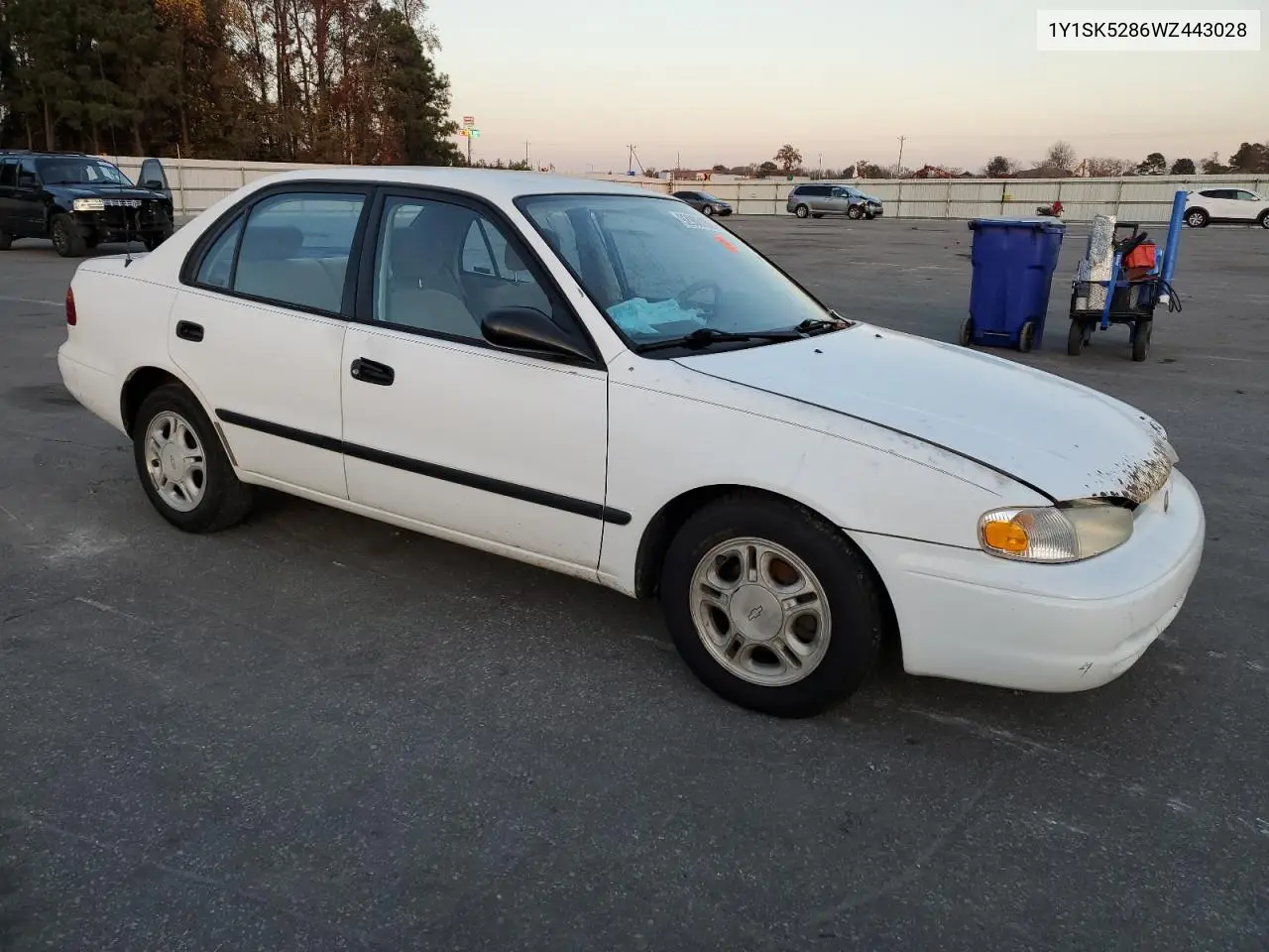 1Y1SK5286WZ443028 1998 Chevrolet Geo Prizm Base