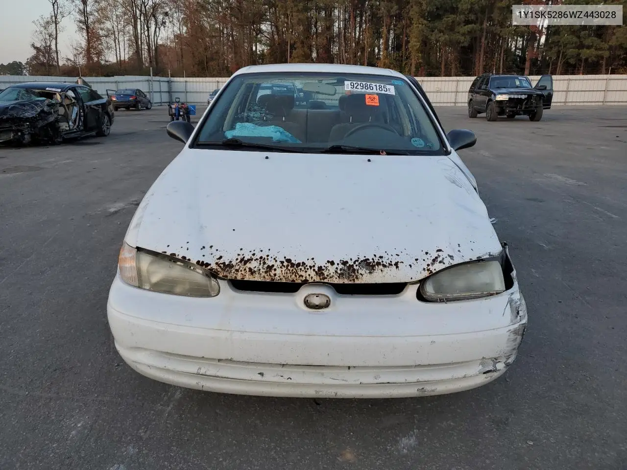 1Y1SK5286WZ443028 1998 Chevrolet Geo Prizm Base