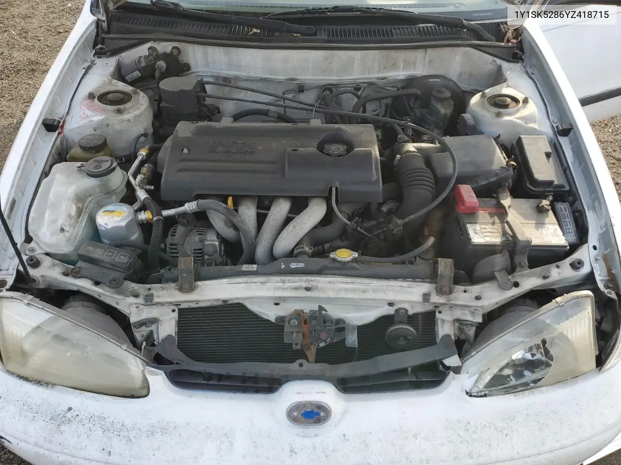 1Y1SK5286YZ418715 2000 Chevrolet Geo Prizm Base