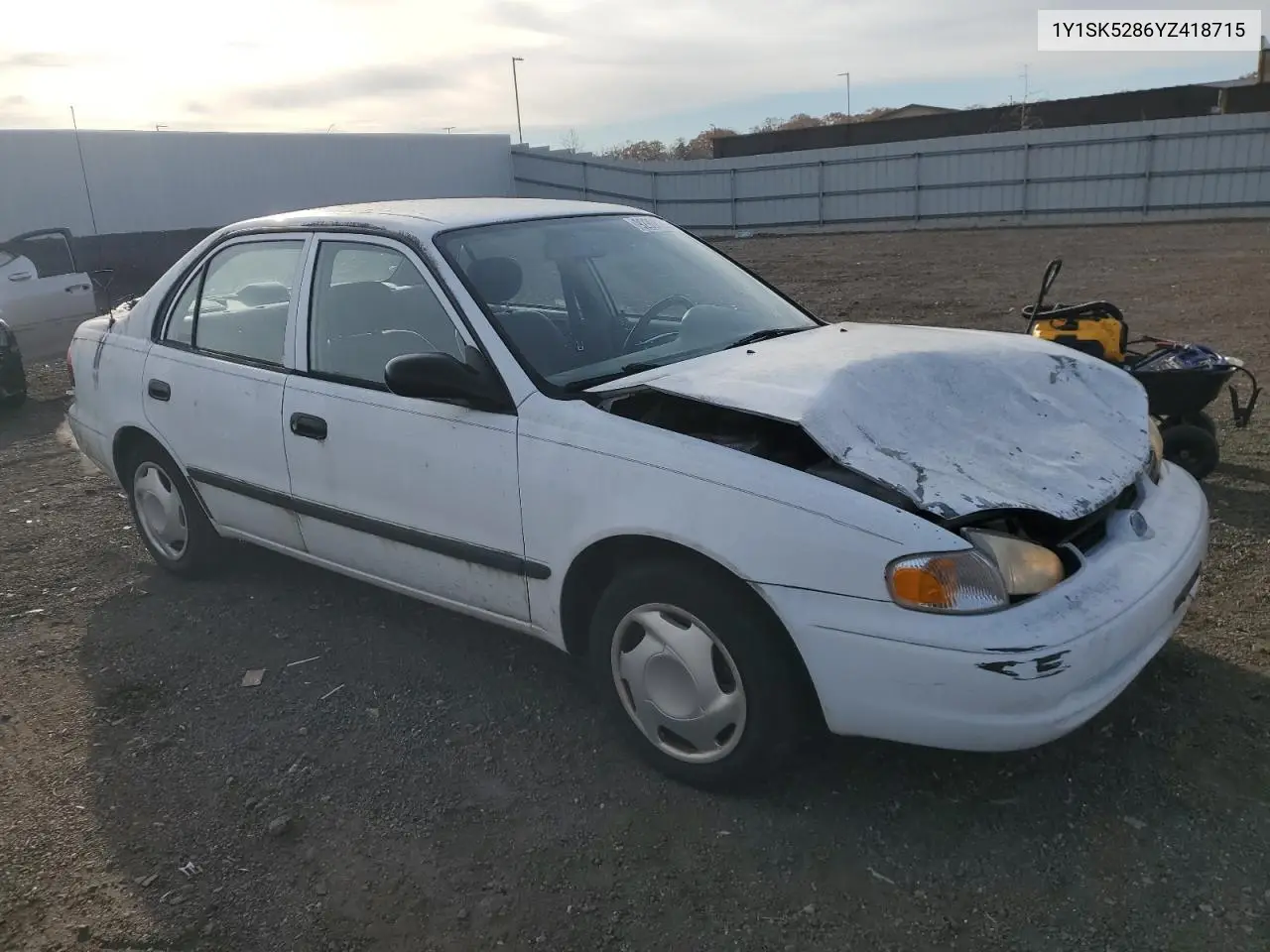 1Y1SK5286YZ418715 2000 Chevrolet Geo Prizm Base