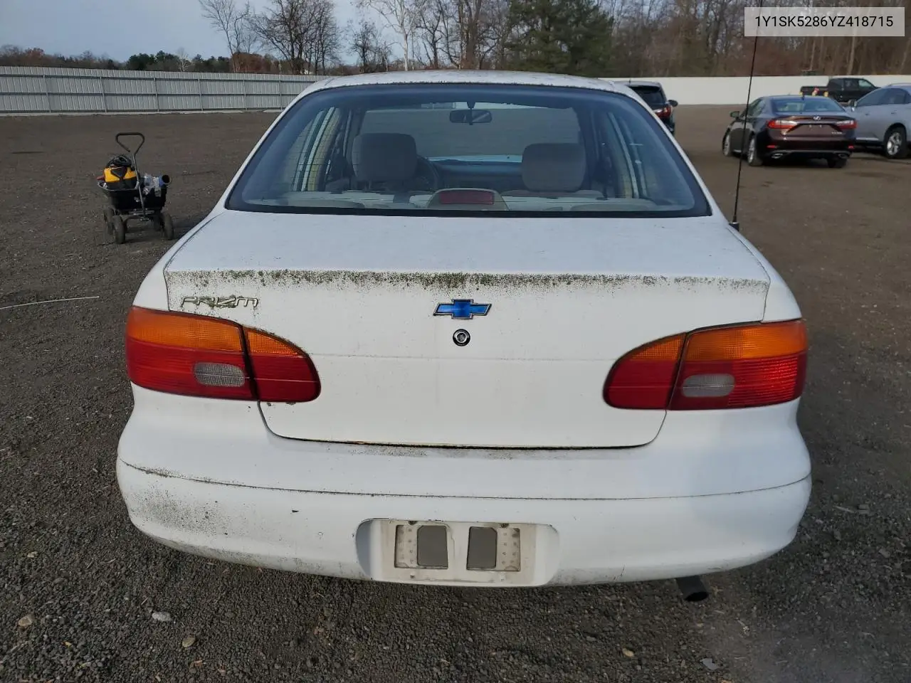 1Y1SK5286YZ418715 2000 Chevrolet Geo Prizm Base