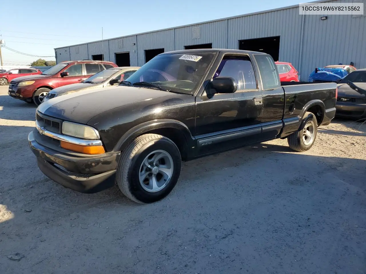 1GCCS19W6Y8215562 2000 Chevrolet S Truck S10