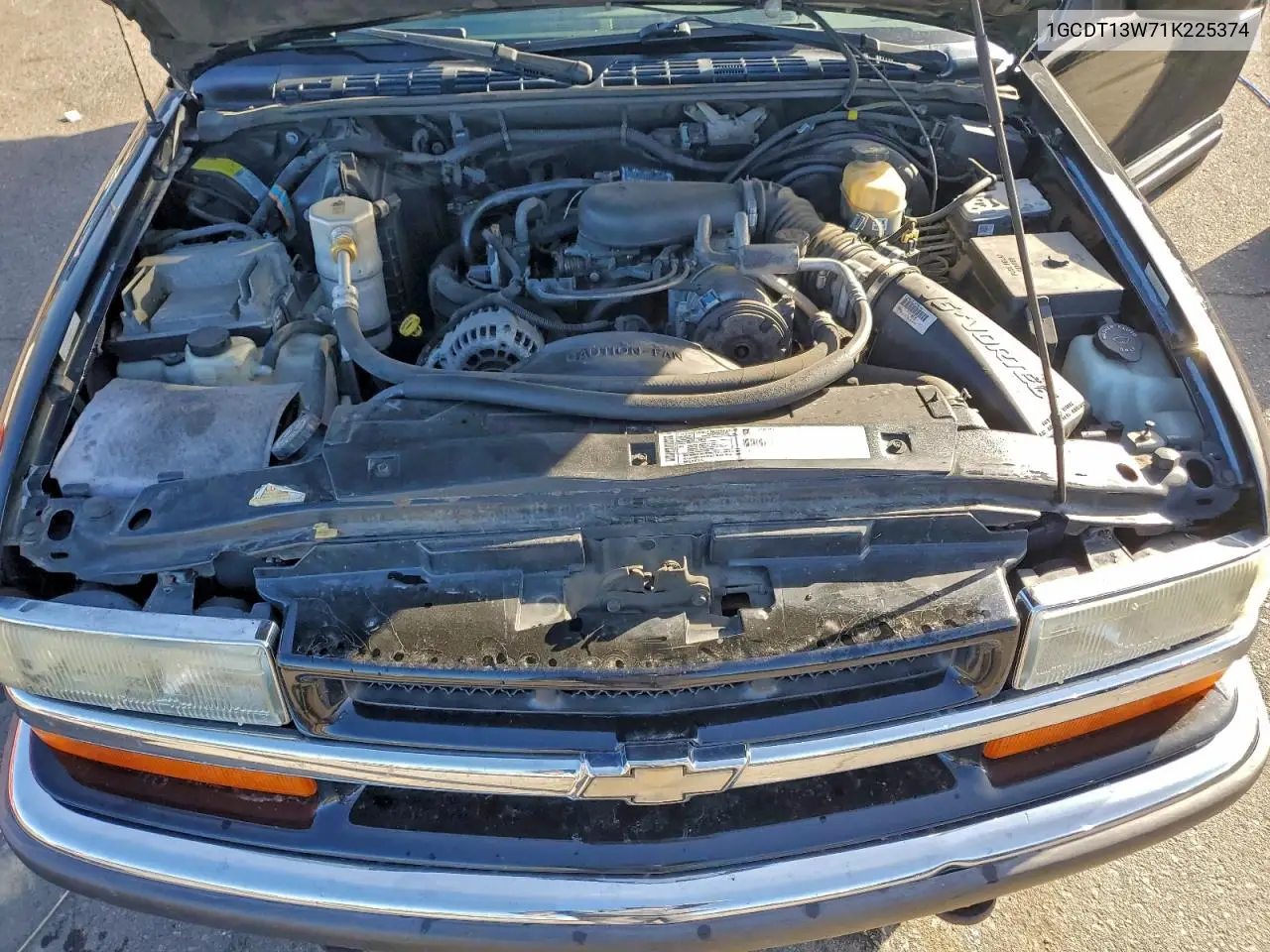 1GCDT13W71K225374 2001 Chevrolet S Truck S10