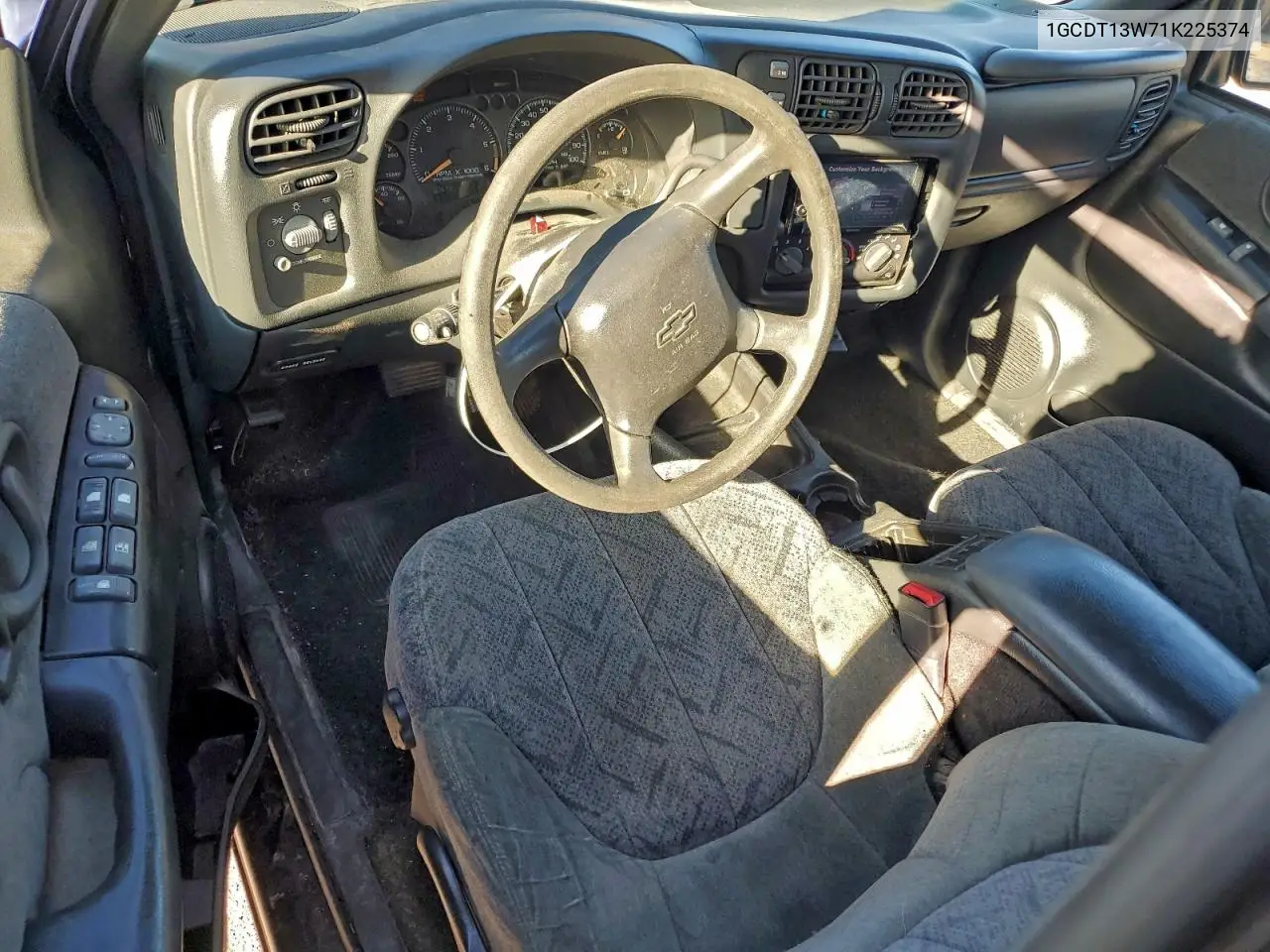 1GCDT13W71K225374 2001 Chevrolet S Truck S10
