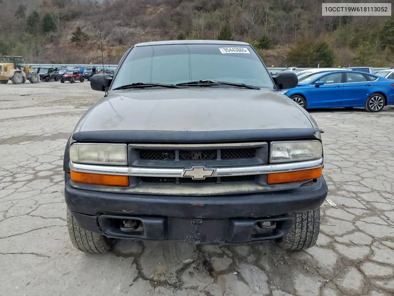 1GCCT19W618113052 2001 Chevrolet S Truck S10