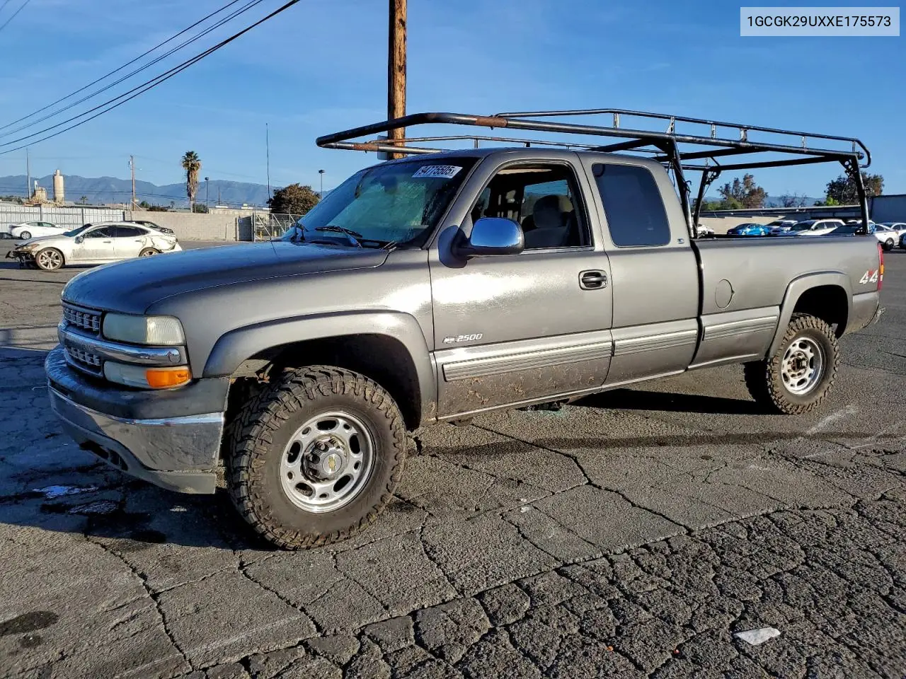 1GCGK29UXXE175573 1999 Chevrolet Silverado K2500