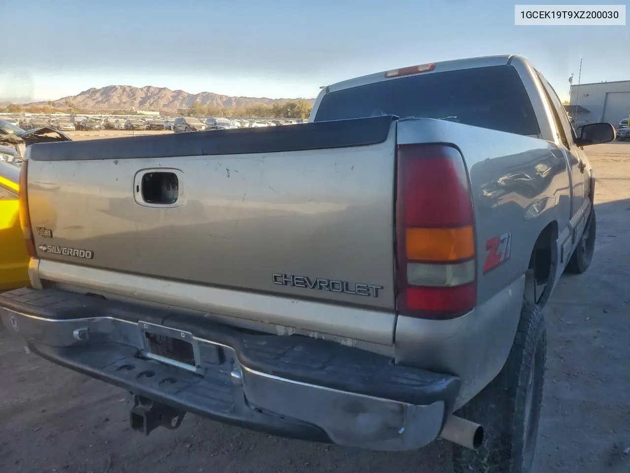 1GCEK19T9XZ200030 1999 Chevrolet Silverado K1500