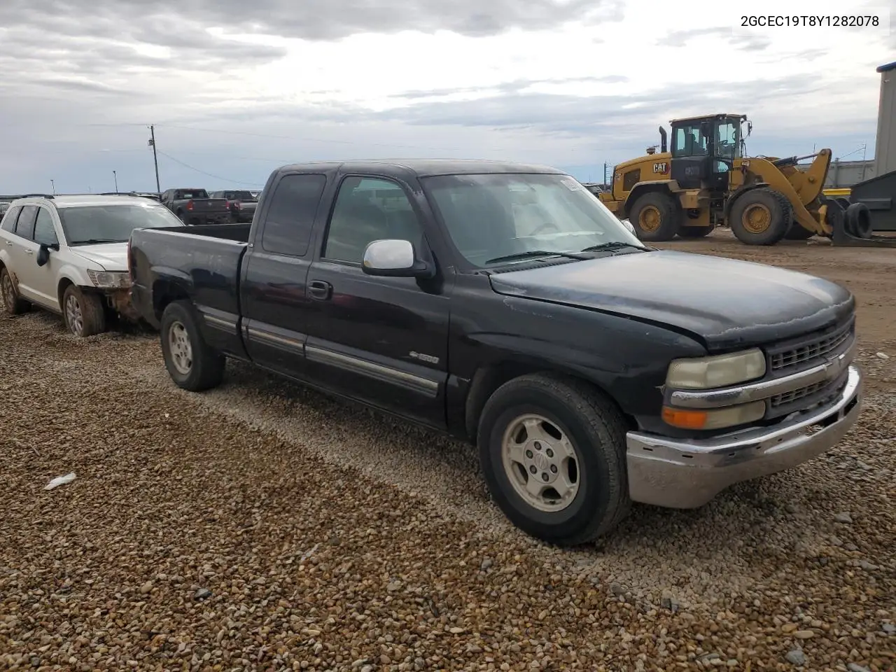2GCEC19T8Y1282078 2000 Chevrolet Silverado C1500