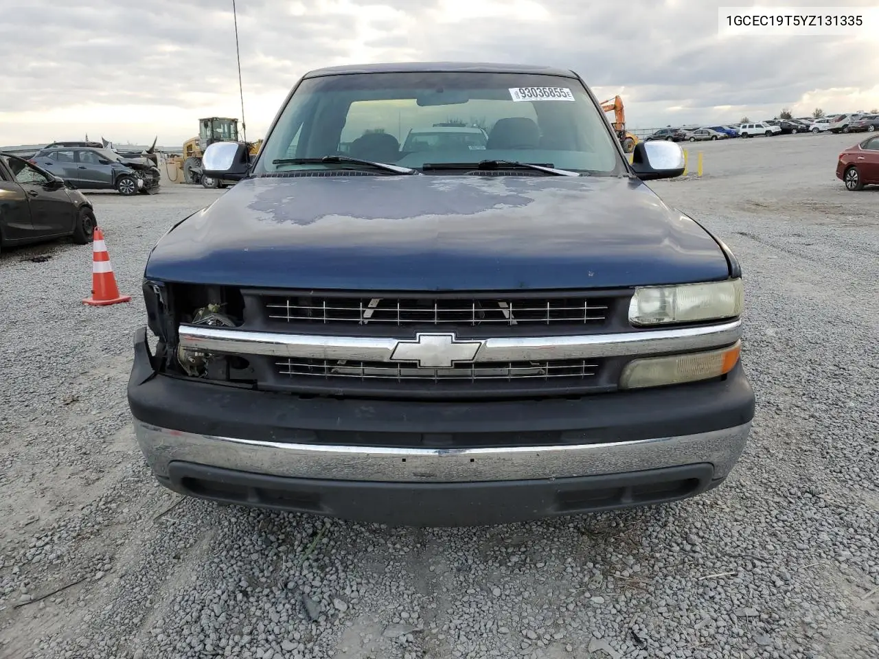 1GCEC19T5YZ131335 2000 Chevrolet Silverado C1500