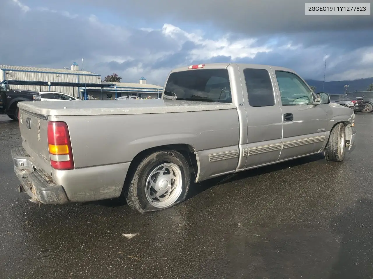2GCEC19T1Y1277823 2000 Chevrolet Silverado C1500