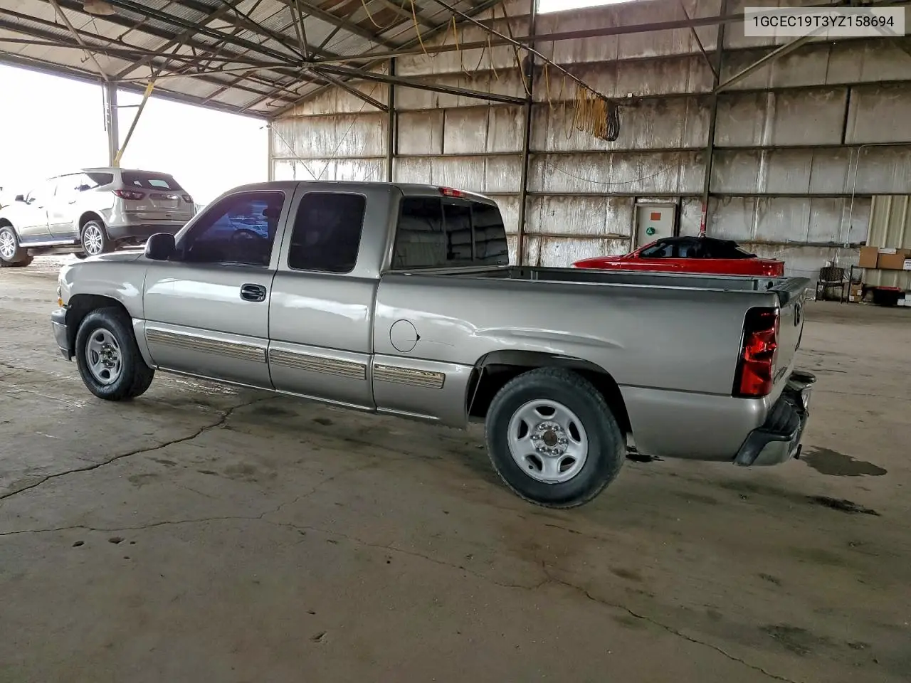 1GCEC19T3YZ158694 2000 Chevrolet Silverado C1500